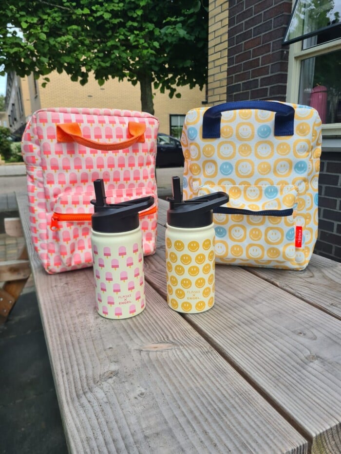 ENGEL. drinkfles Smiley, waterfles, drinkfles, smiley, rvs, kinderbeker, backtoschool, geel, flaske, engelpunt.nl